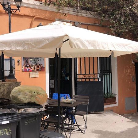 Locanda Genovese 20 La Maddalena  Buitenkant foto